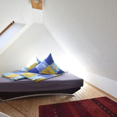 4 Room Holiday Apartment With Garden Kossau Værelse billede