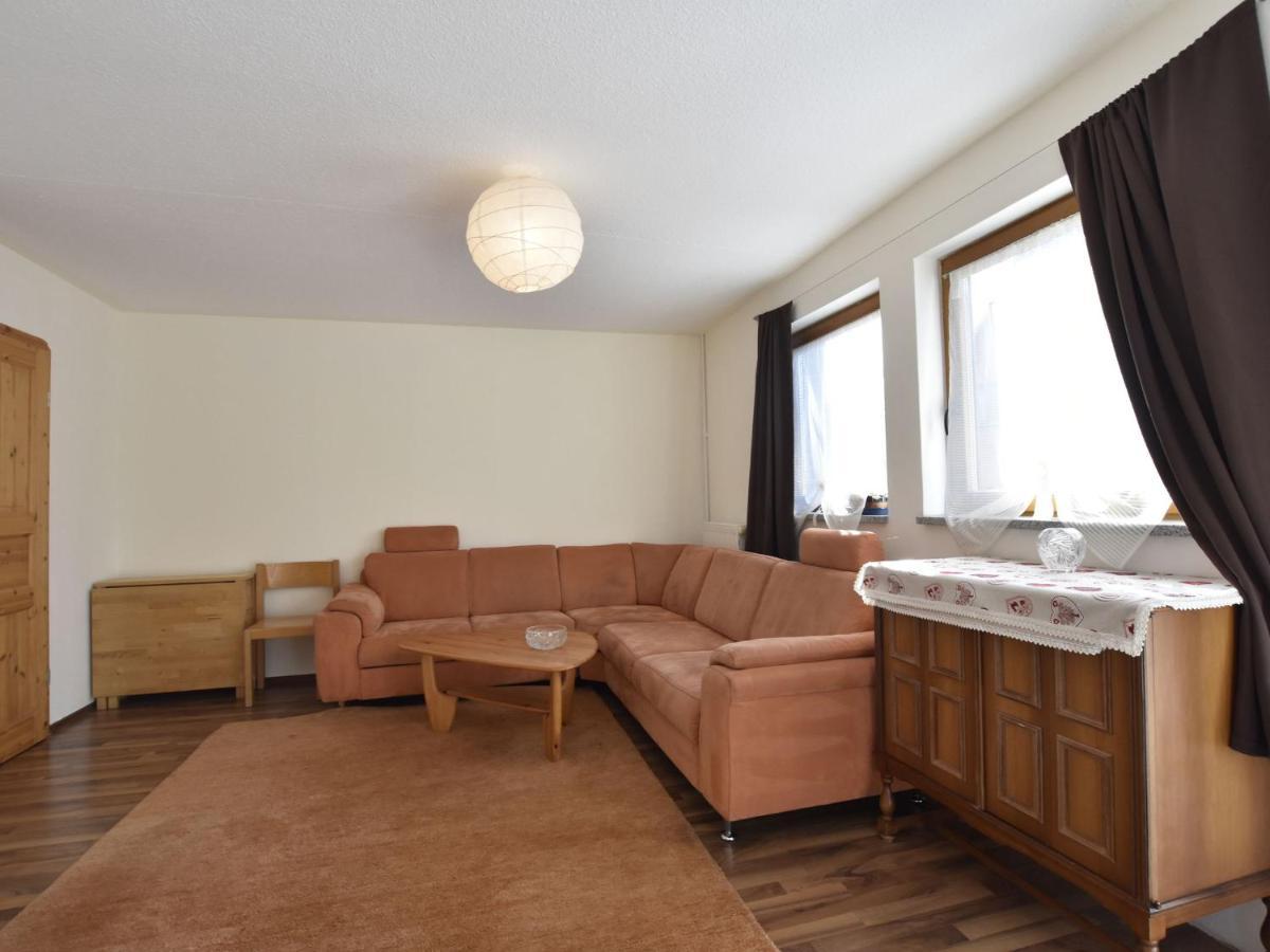 4 Room Holiday Apartment With Garden Kossau Værelse billede
